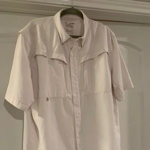XL Under Armour Heat Gear Shirt